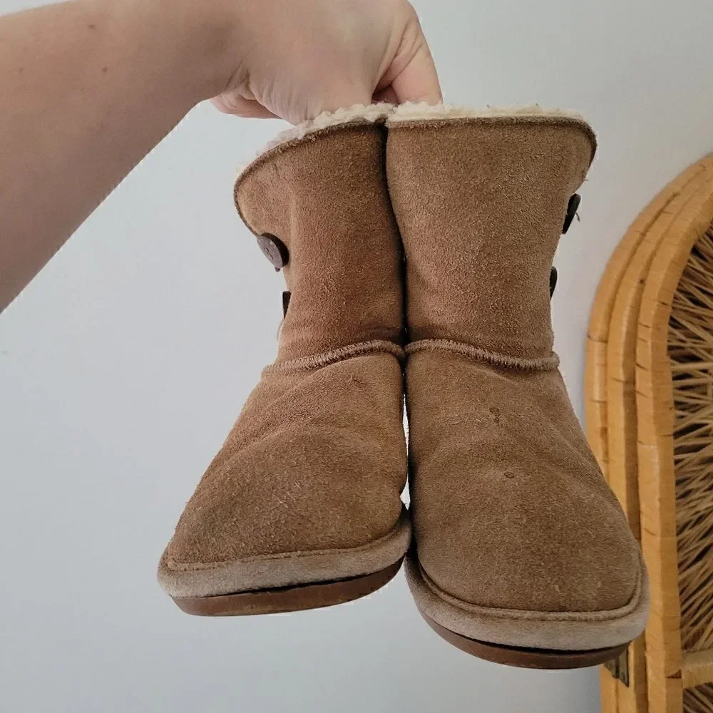 Bearpaw Elena Girl's Boots Play Condition 3